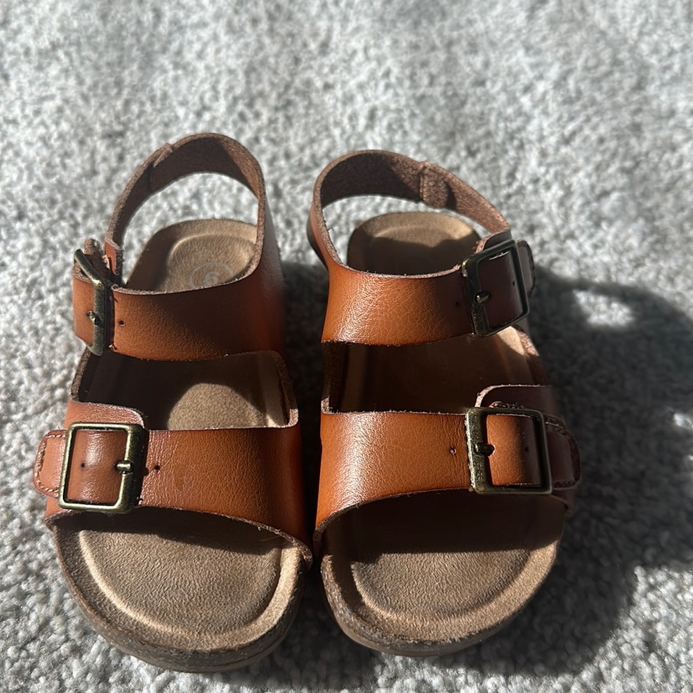 Worn twice baby size 6C